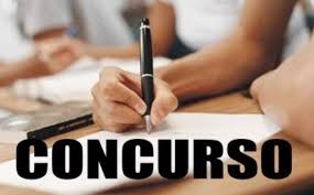 Concurso de oposición y antecedentes